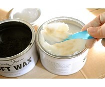 Annie Sloan Soft wax (clear)